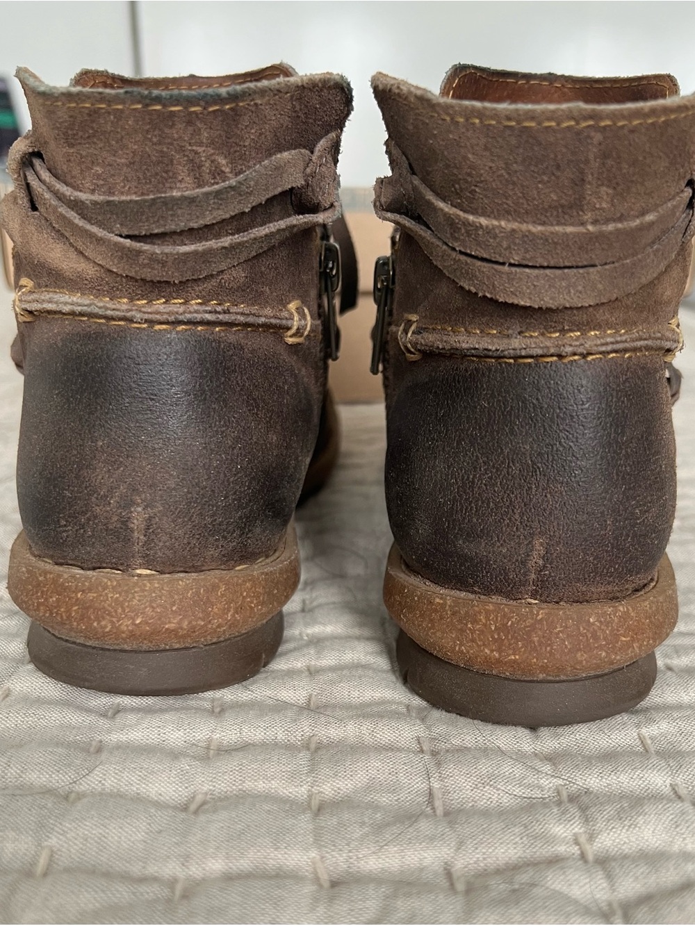 Born Tarklin Grey Booties Women’s Size 8 - Picture 5 of 9